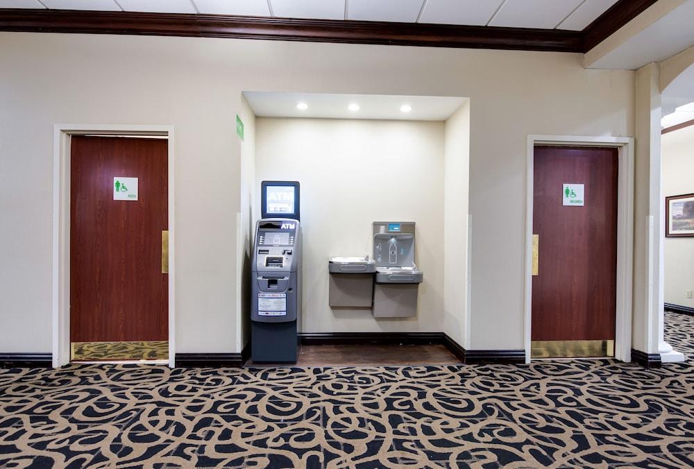 Quality Inn Oneonta Cooperstown Area Exterior foto