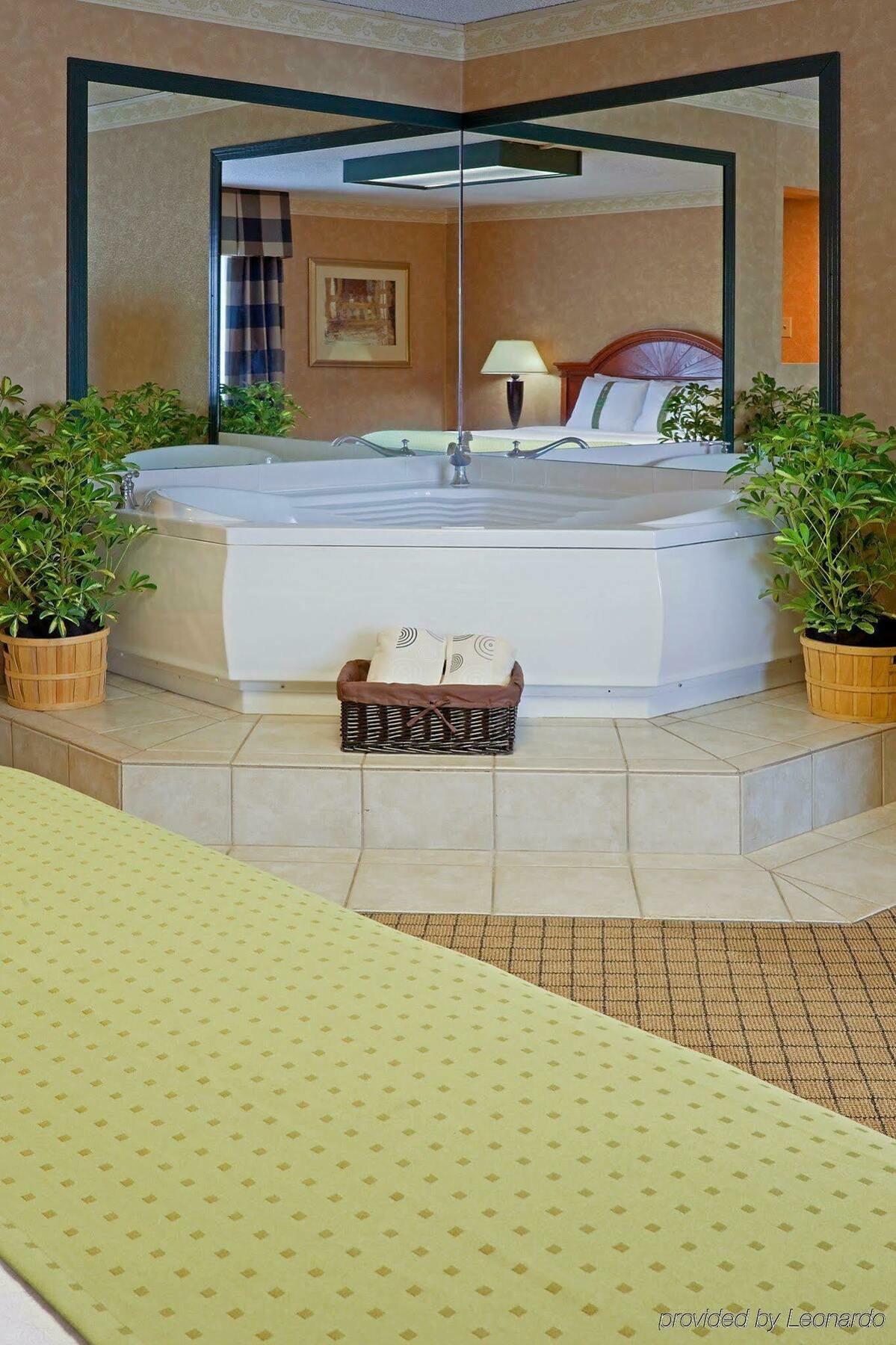 Quality Inn Oneonta Cooperstown Area Exterior foto